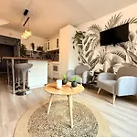 Maison Du Cap Jacuzzi Wifi Clim Parking Court De Tennis A 100m Apartment *