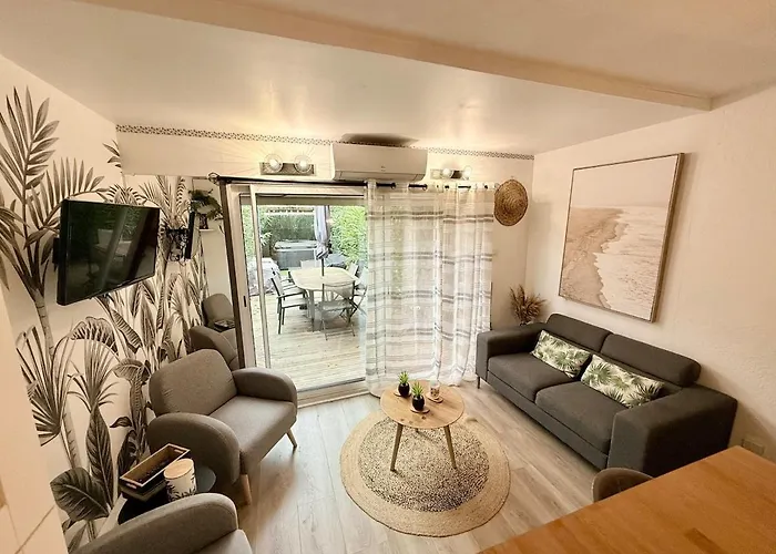 Appartement Maison Du Cap Jacuzzi Wifi Clim Parking Court De Tennis A 100m